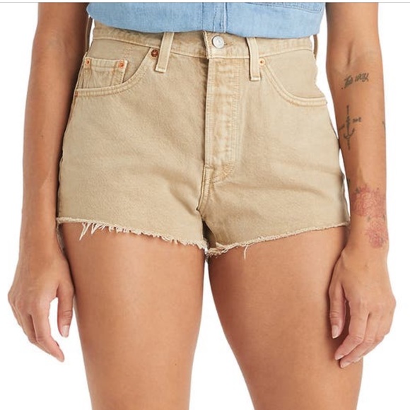 NWT Levi’s 501 High Rise Tan Jean Shorts - Picture 1 of 5